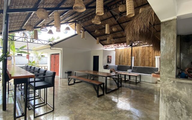 Wild Monkeys Hostel