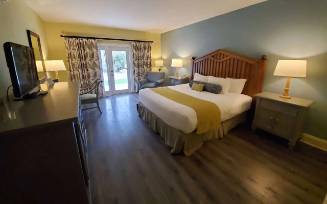 Plantation on Crystal River