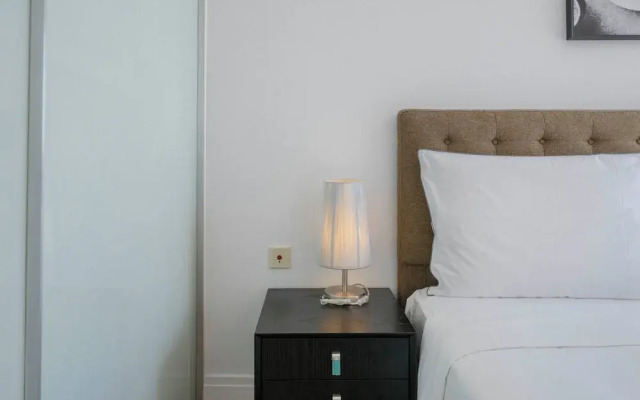 Tyms Comfortable 2BR 1BA Apt Xujiahui