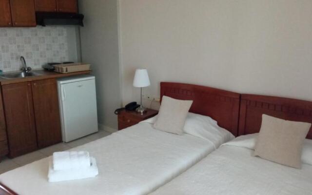 Hotel Pavlos & Studios