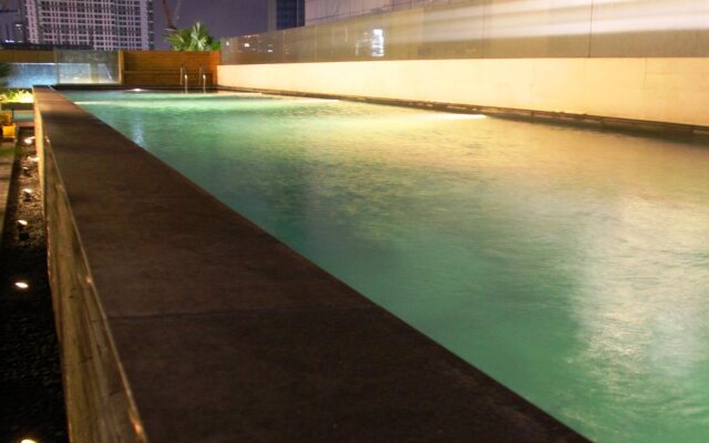 The Redbloom Suites Bonifacio Global City BGC