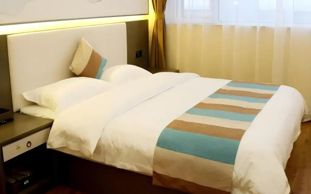 VX Hotel Lianyun Gang Guanyun Baichen Plaza