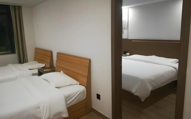 GreenTree Inn Haikou City Wuzhishan Road