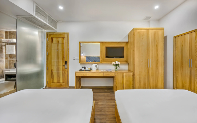 Grand Sunrise Boutique Hotel