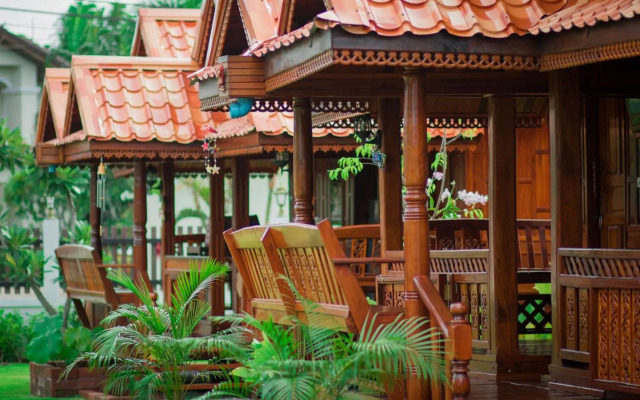 Thai House Resort
