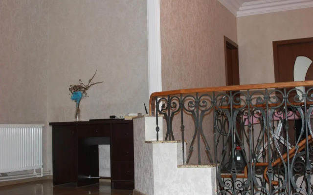 Guest House Ani