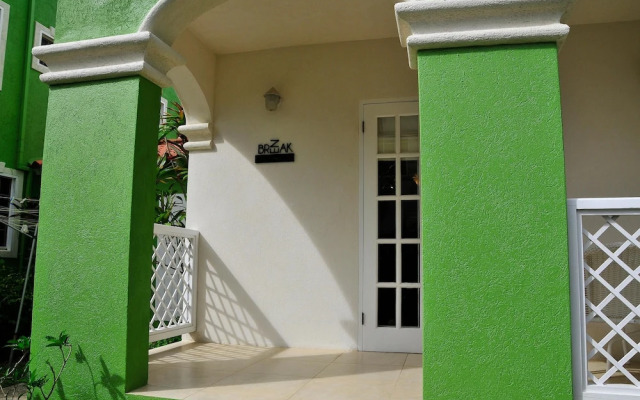 ZenBreak - Anidale Spacious Condo