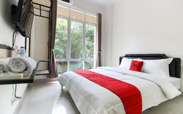 RedDoorz near Jogja City Mall 3