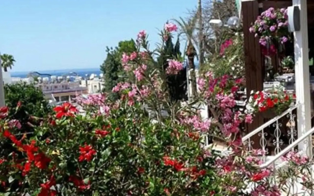 Myriama Apartments