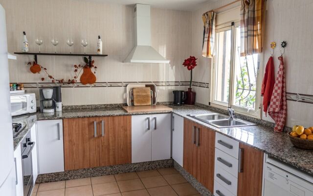 Child-friendly and Pet-friendly Villa in Chella With Private Swimming Pool