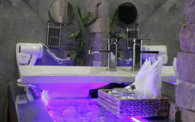 Cambana d'Angkor Suites