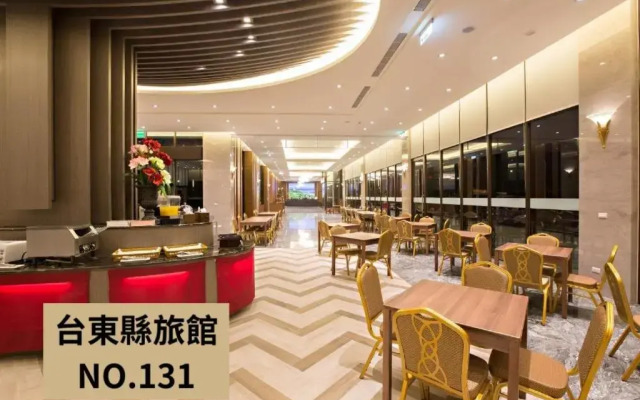 Kai Shen Starlight Hotel