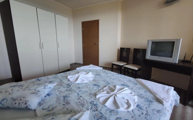 Nikea Park Hotel