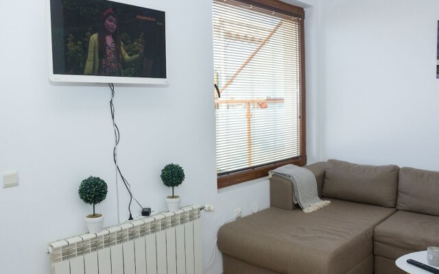 Fm Luxury 1 Bdr Apartment With Terrace