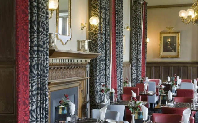The Invercauld Arms Hotel