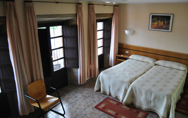 Hotel Palacio de los Vallados