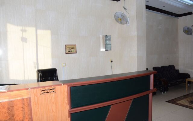 Al Eairy Furnished Apts Al Madinah 12