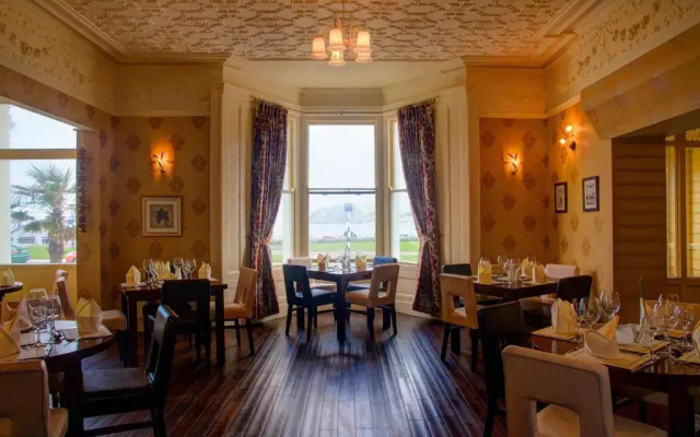 Baytree Hotel