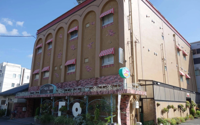 hotelImage