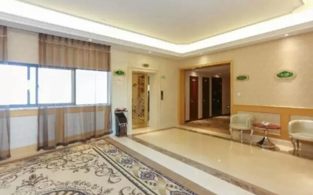 Vienna Int'l Hotel Xinchang Ancient Town
