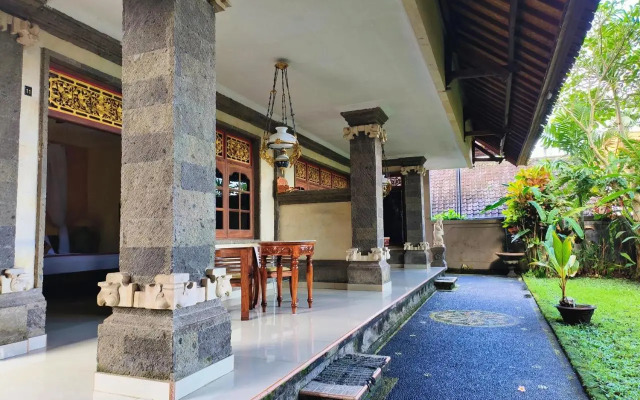 Warji House 2 Bisma