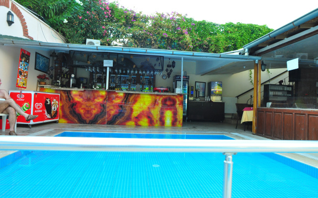 Alessia Hotel