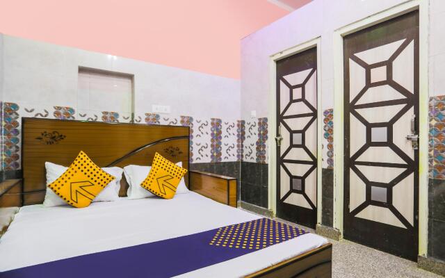 SPOT ON 65708 Shri Ram Hotel