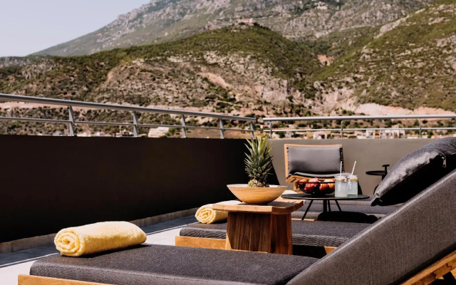Kontis Hotel
