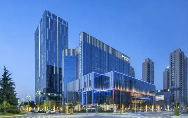 Wyndham Grand Plaza Royale Hi-Tech Weinan