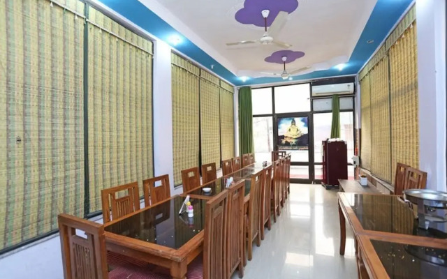 Hotel Leisure Palace