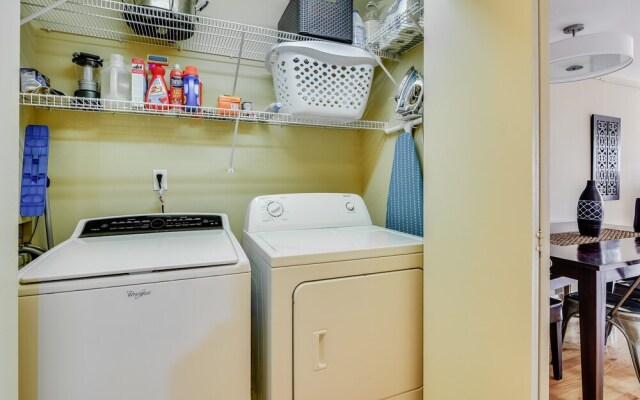 Lake View on Dexter - Two Bedroom Condo