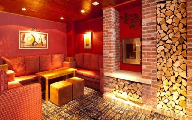 Premier Inn York City Blossom St South