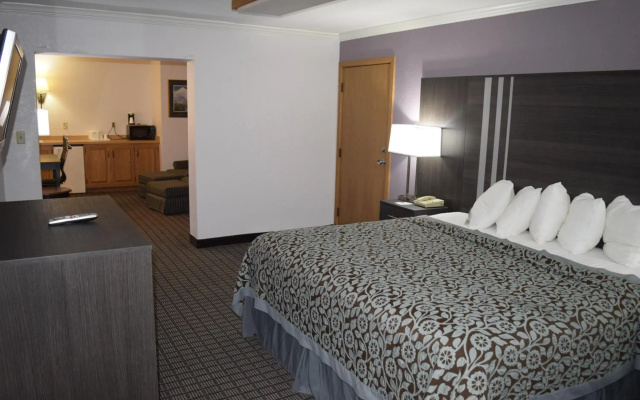 Days Inn by Wyndham Rock Falls