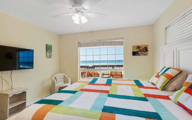Barefoot Beach Retreat 3 Bedroom Apartment