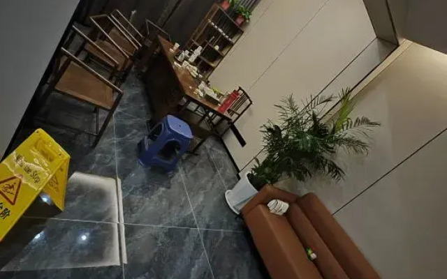 Mercure Lu'an Everything