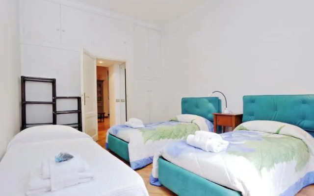 Castro Pretorio Halldis Apartments