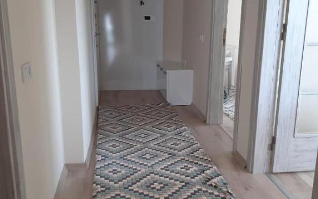 Şan Apart