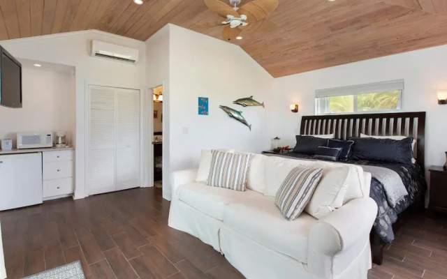 Neptune Cove 5 Bedroom Home