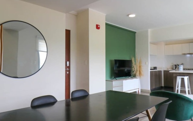 w Lovely 1BR With Park View in Miraflores