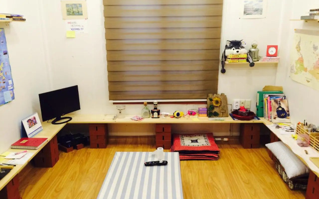 Geoje Ton Ton Guesthouse