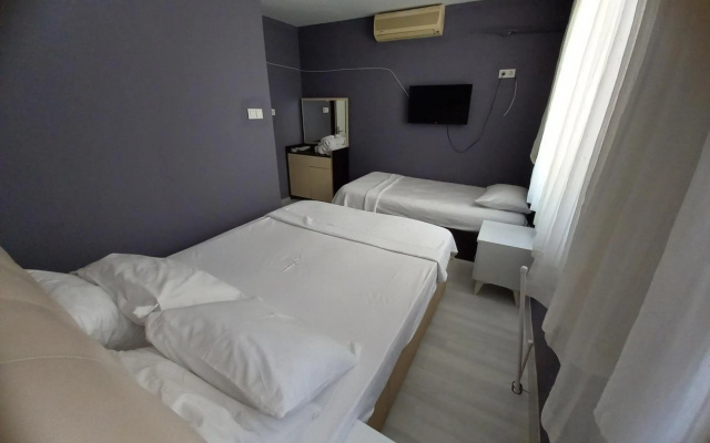 Dilmac Hotel