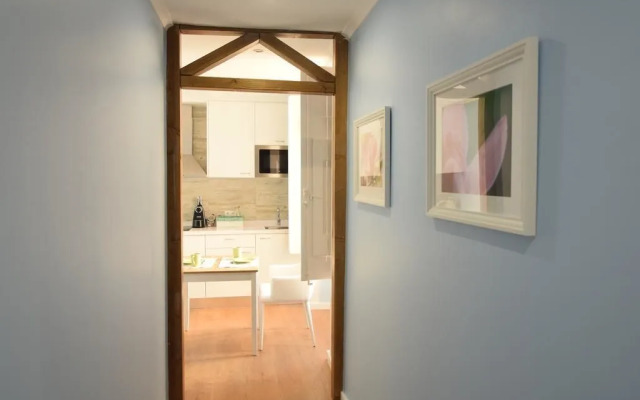 Lisbon Apartment near Marques Pombal square