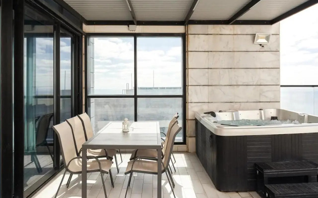 Oַ&O Group- Luxury Penthouse Jacuzzi Sea 36 Floor