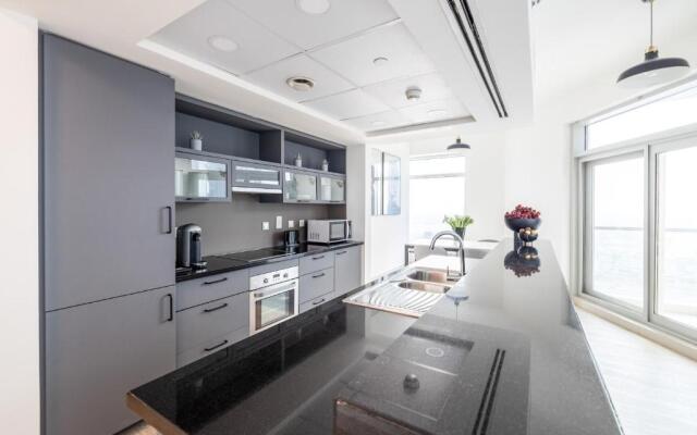 Homesgetaway - Lovely 1BR Bellevue Tower