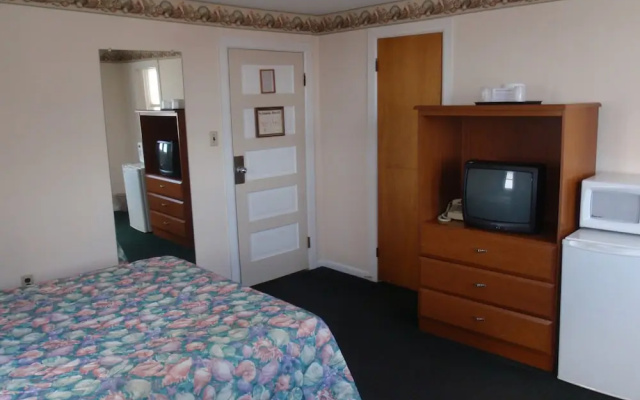 Majestic Hotel & Apartments