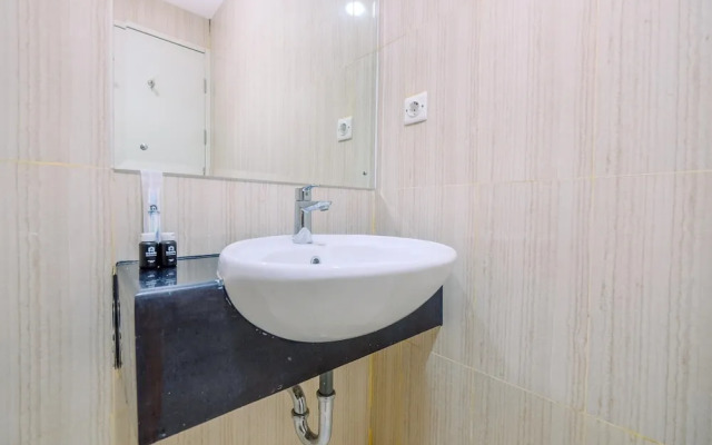 Comfortable and Modern 2BR Sentul Tower Apartment