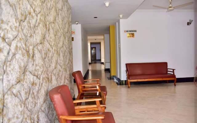 OYO 10765 Hotel Tanish