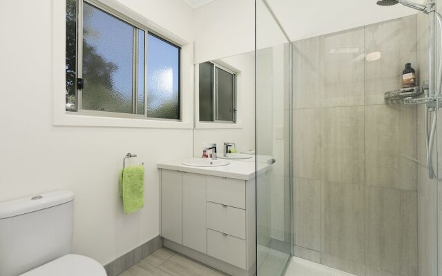 Veronica Lodge - Free Wifi