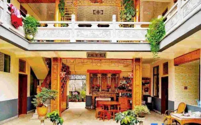 Yulin City Inn