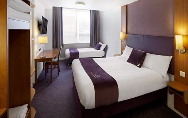 Premier Inn Liverpool John Lennon Airport